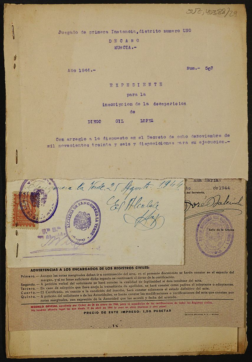 Expediente 507/1944 del Juzgado de Primera Instancia de Murcia para la inscripción en el Registro Civil por la desaparición en el frente de Diego Gil López.